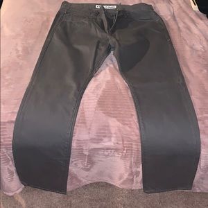 Brand new never worn slim fit to skinny leg jeans